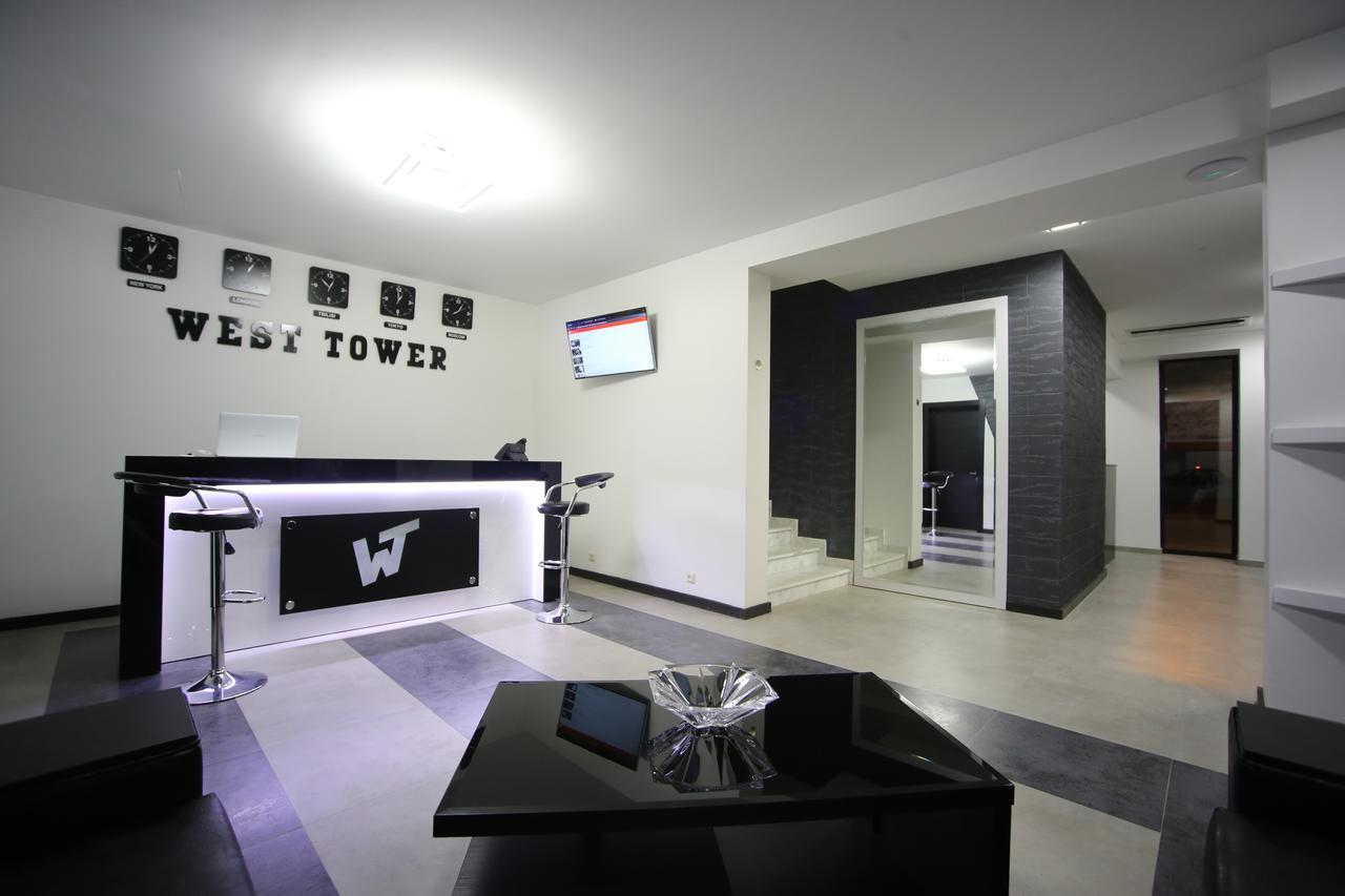 West Tower Hotel Kutaisi Bagian luar foto